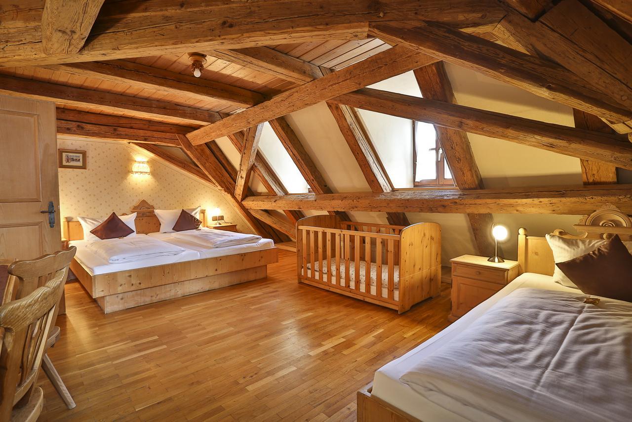 Hotel-Brauereigasthof Josef Fuchs Neusass Buitenkant foto