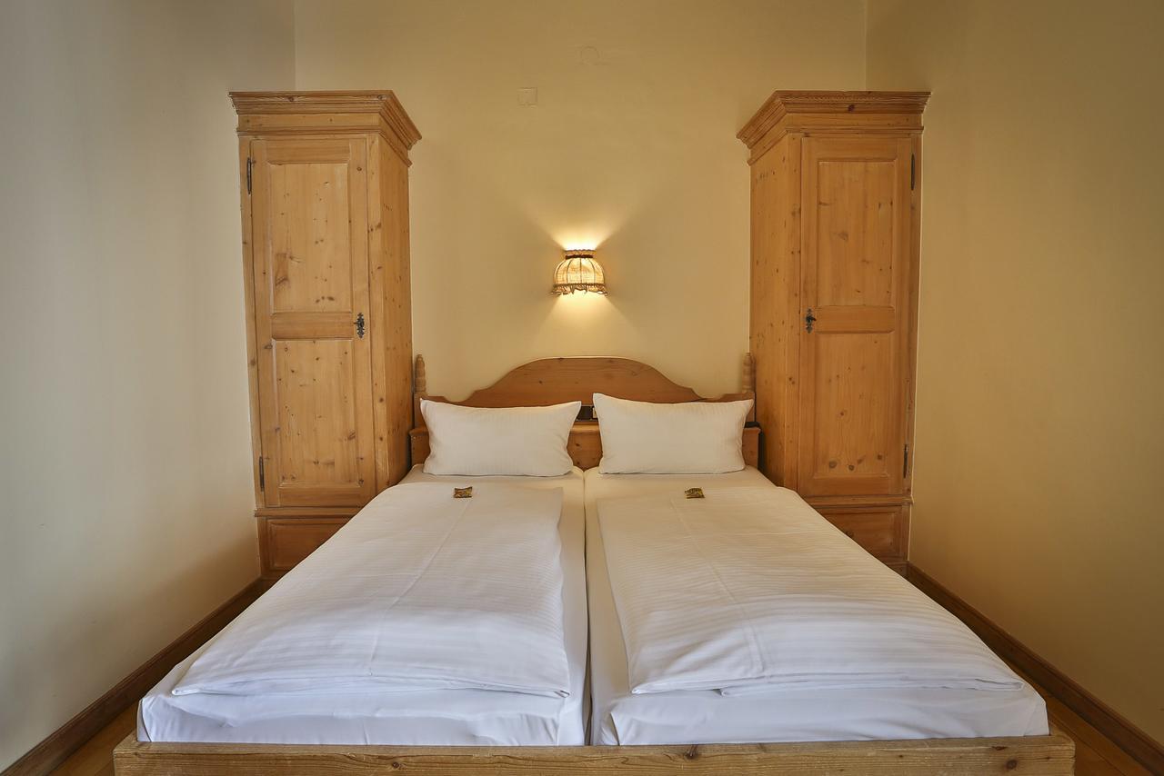 Hotel-Brauereigasthof Josef Fuchs Neusass Buitenkant foto